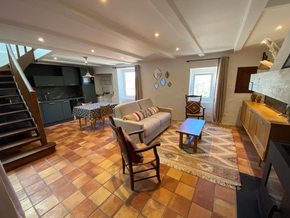 Maison Albertine Creissels Bagian luar foto